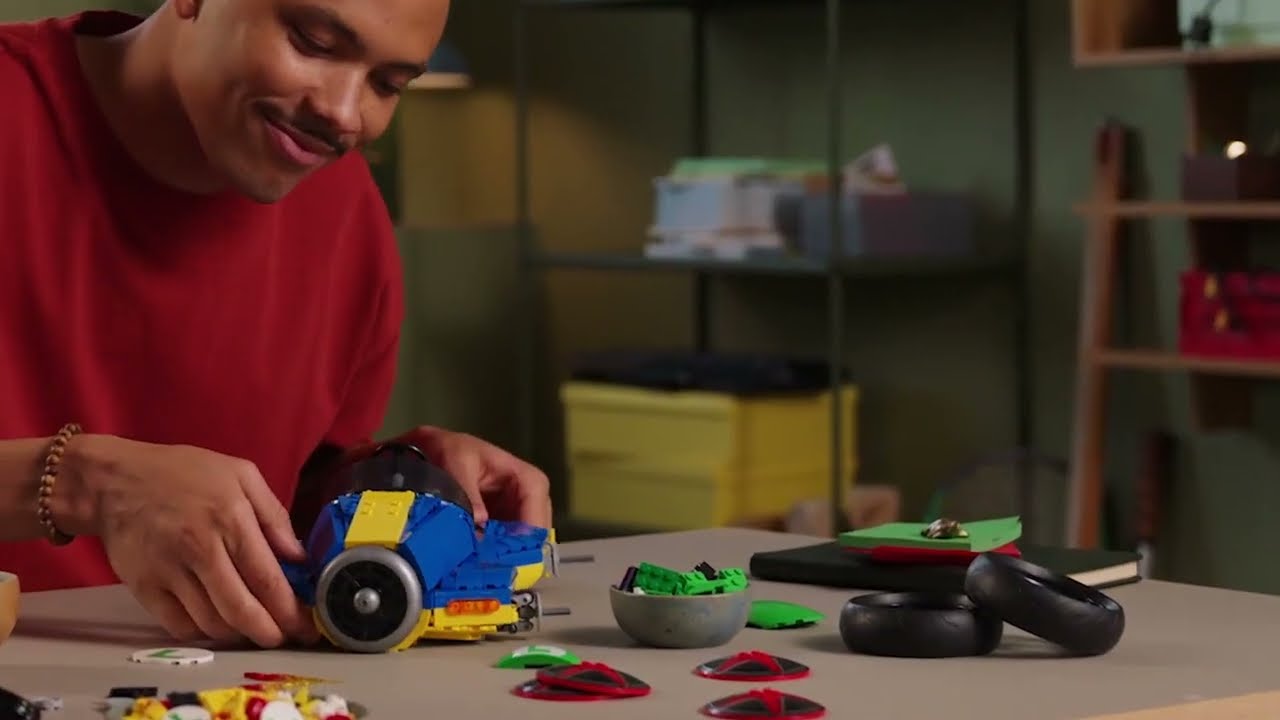 LEGO&reg; Super Mario&trade; 72050 Mario Kart&trade; &ndash; Luigi a Mach 8