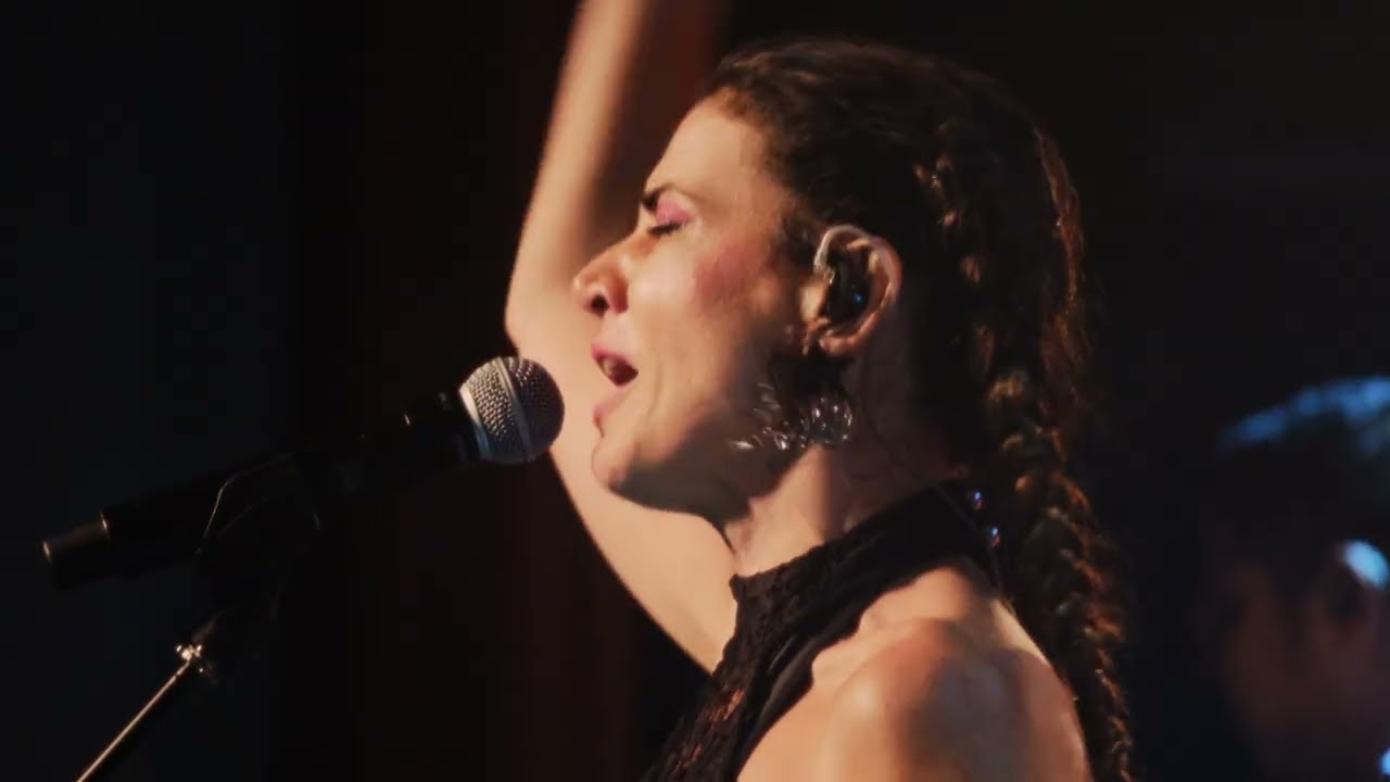 Mariana Aydar / Bloco Forrozin - Leão do Norte (Ao Vivo na Casa Natura Musical em 2023)