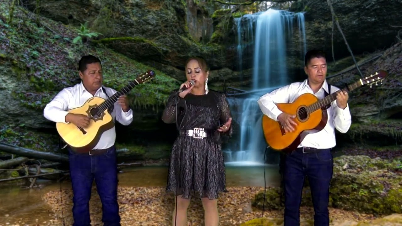 Agua de veneno - Pasacalle | Elizabeth Rios