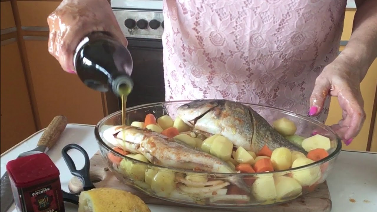 Dourada no forno à moda da Nandinha