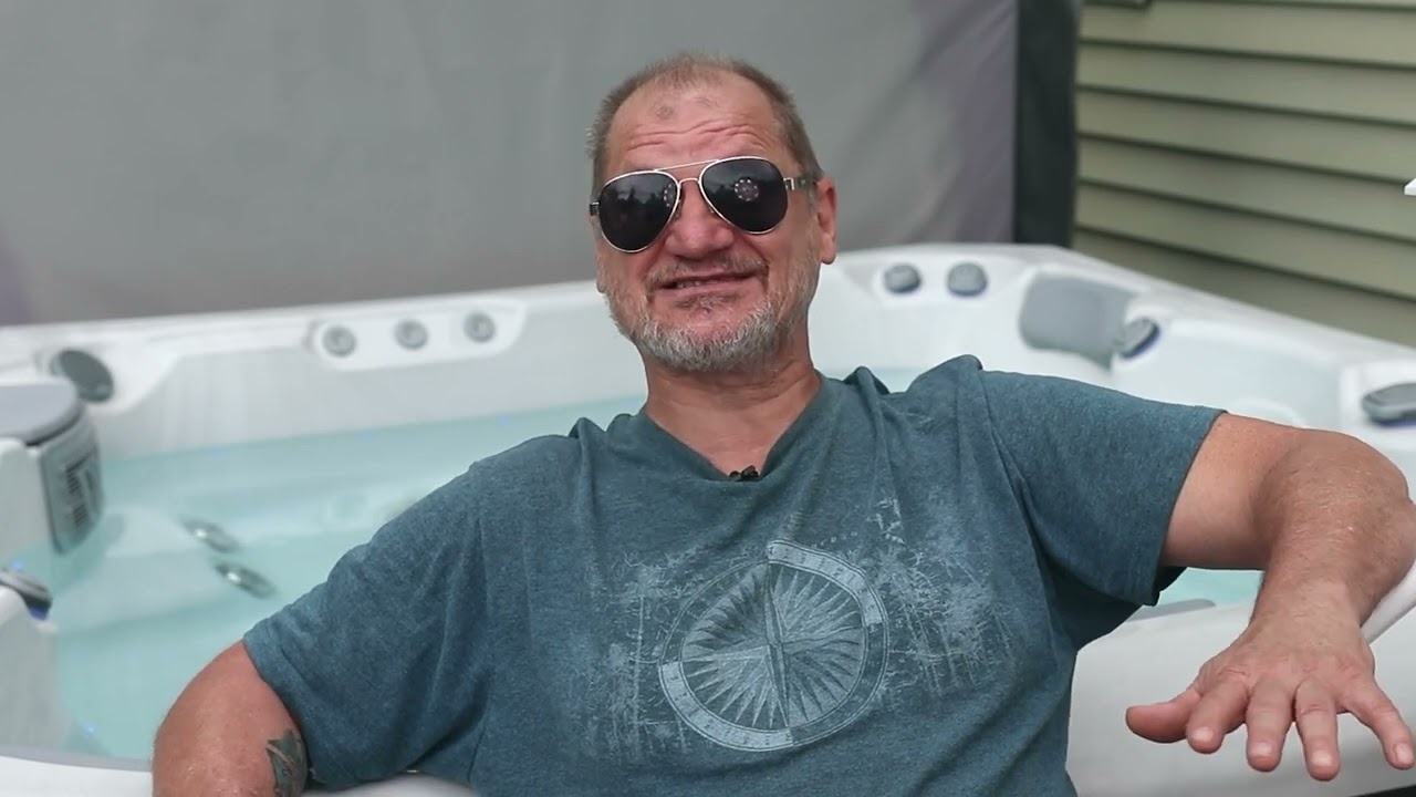 Wellis Hot Tub Reviews: The Wellis London Hot Tub Experience