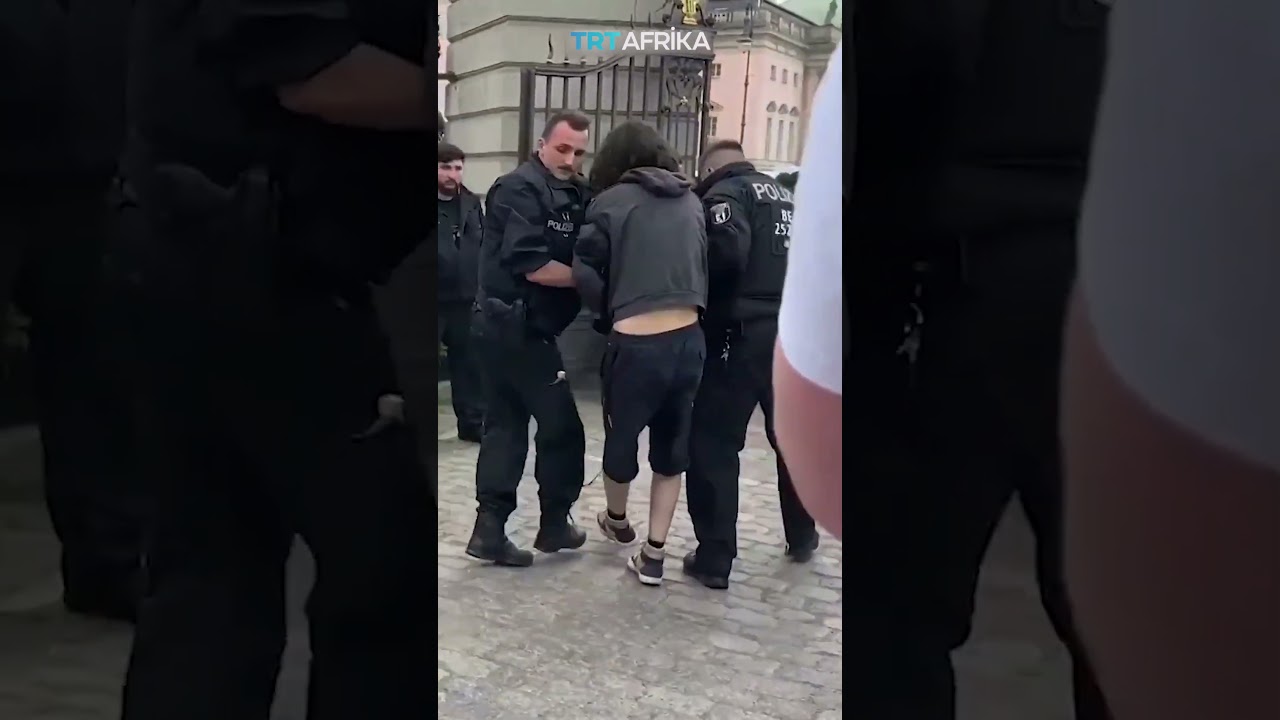 Police Forcibly Arrest German Pro-Palestine Protesters #trtafrika #palestine #news #germany