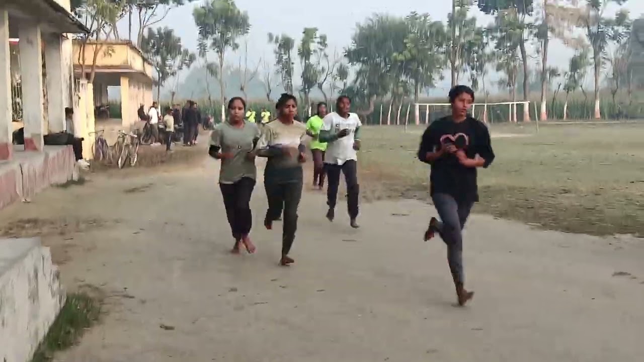 Commando physical Academy kursela 800m Running test पहले गर्ल 3.18में पास