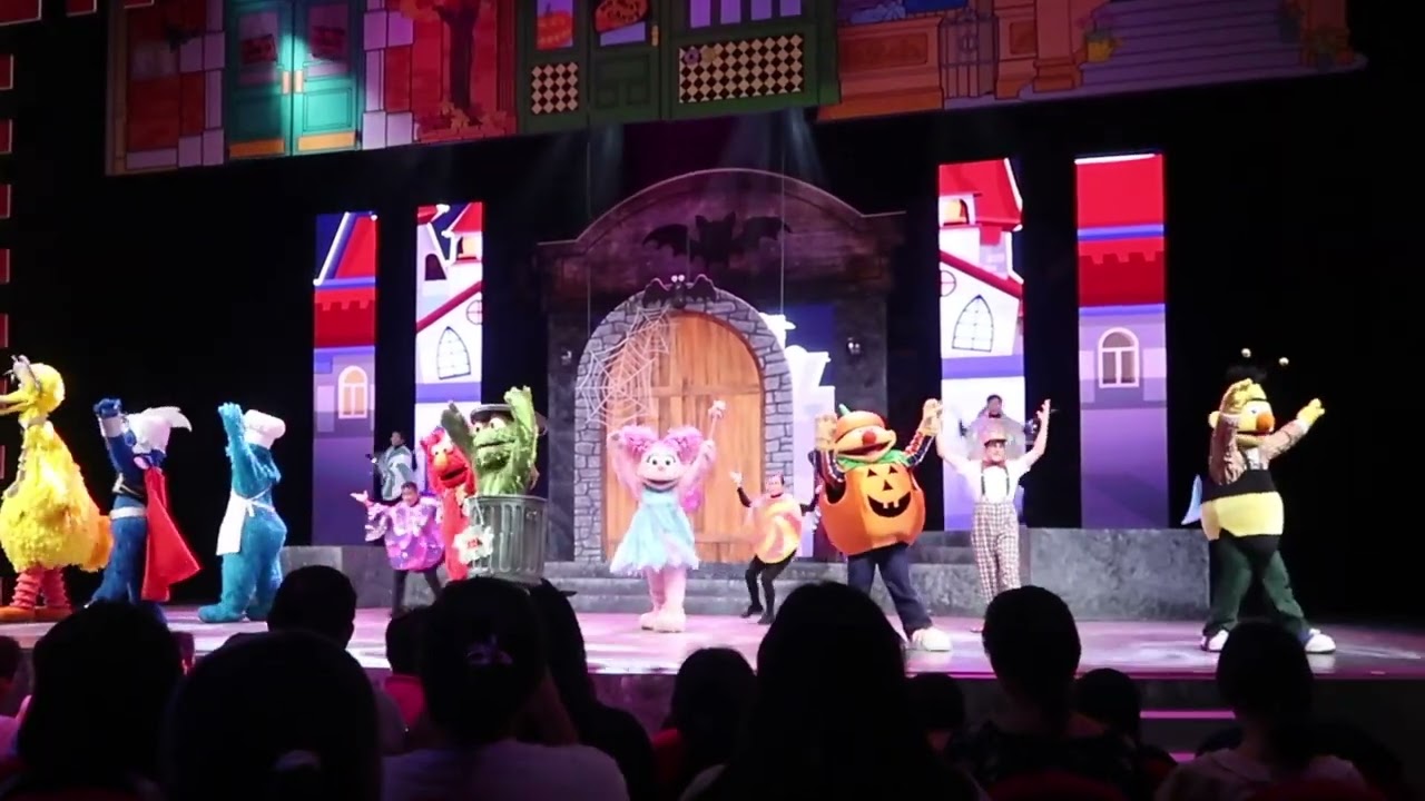 THE - SESAME STREET SHOW UNIVERSAL STUDIOS SINGAPORE