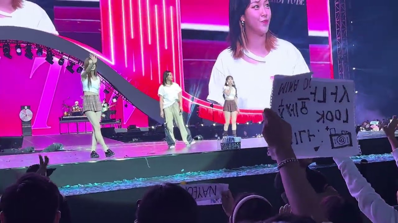 Twice Encore Philippines - HOT -