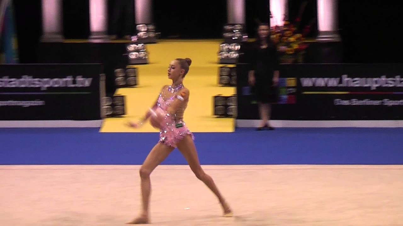 Berlin Masters 2013: Maria Titova with ball