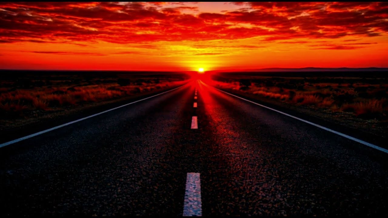 Emotional Cinematic Ambient Music | Silent Horizons – Heatwave Road