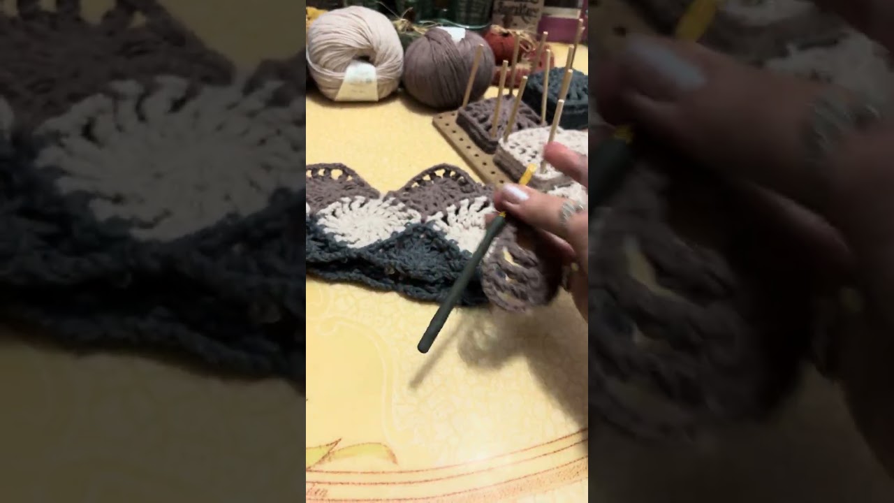Part 2 Esme süveteri  motif birleştirme🍀beğenmeyi ve kanalıma üye olmayı unutmayın ☺️🥰