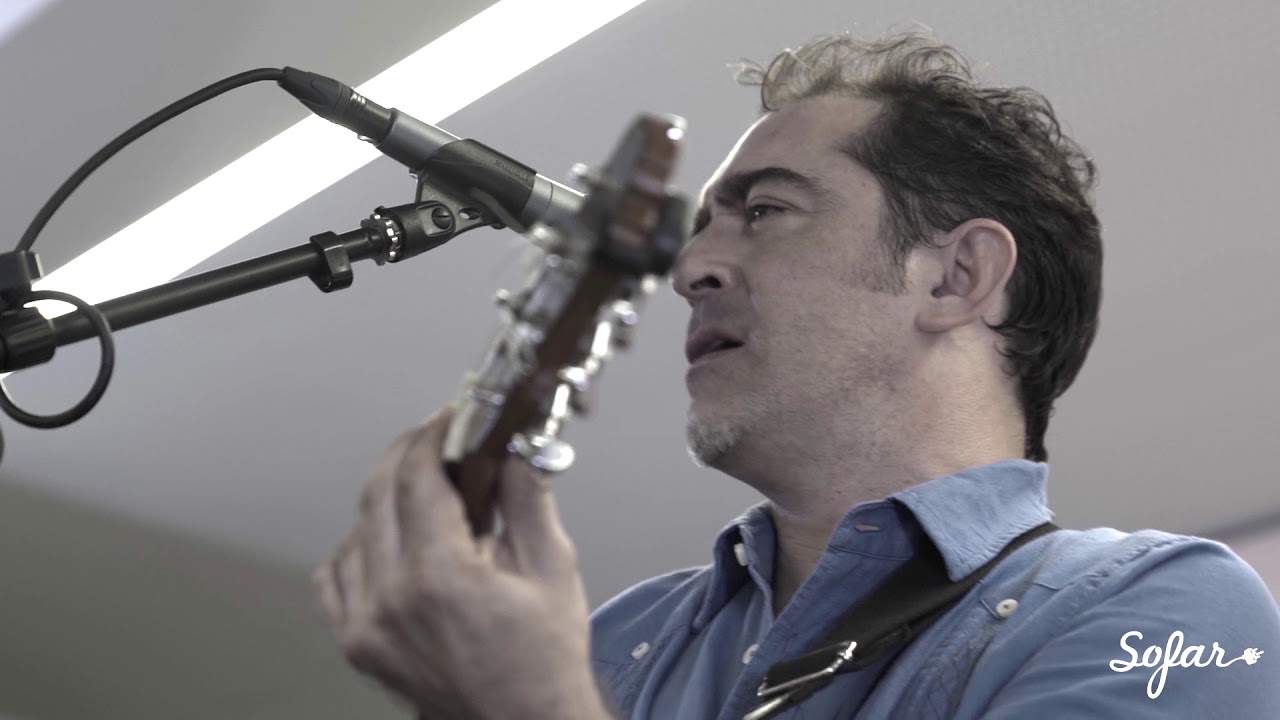 Raúl Rodríguez - La lengua corta | Sofar Seville