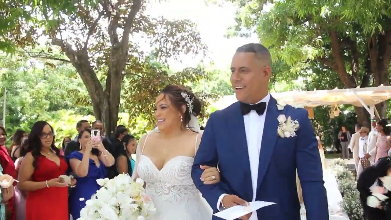 La boda de Nayely y Starling estilo Trompo loco