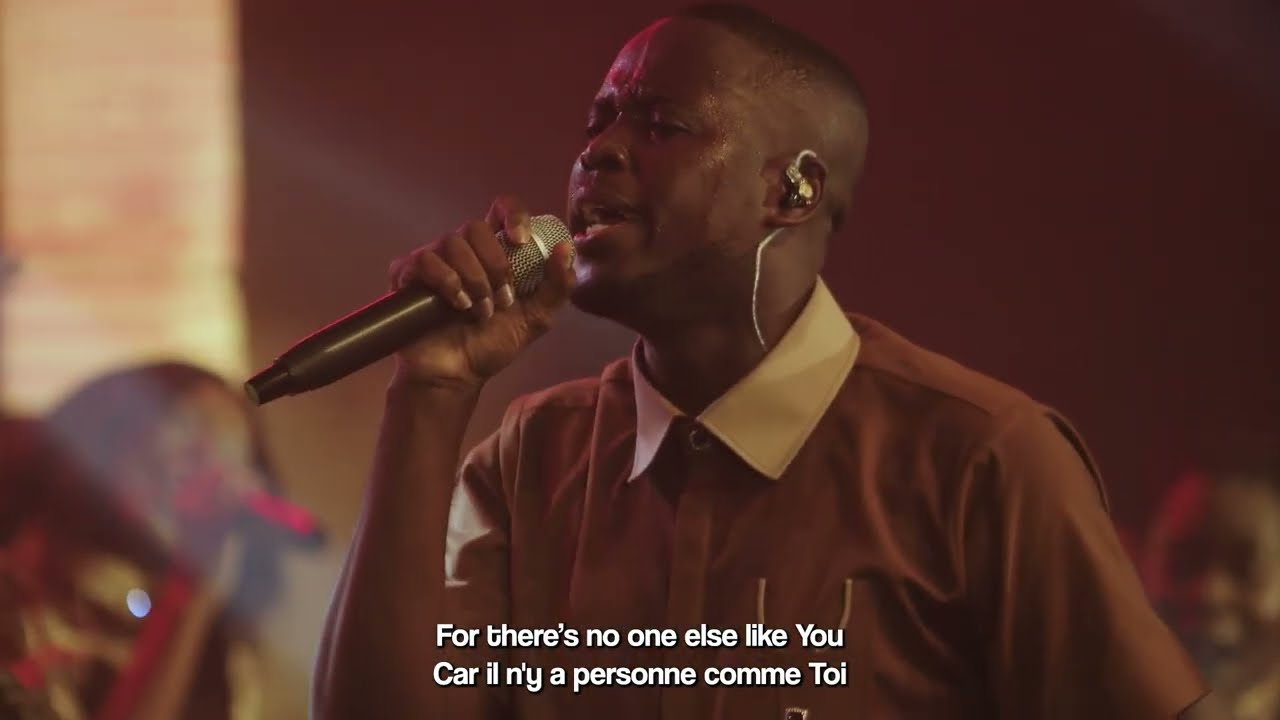 NANA AMOAH- HOLY MEDLEY (Tribute to Donnie McClurkin)