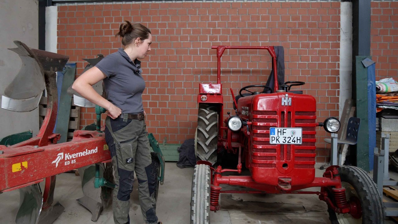 Pauline & ihr Oldtimer Traktor!🚜