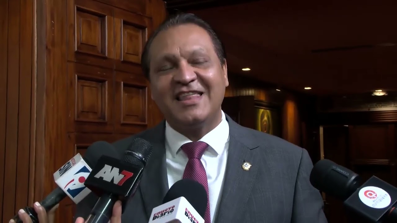 Legisladores aguardan propuesta para reducir impuestos