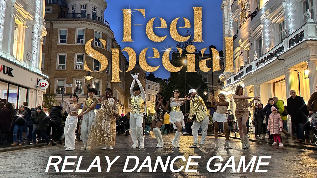 [KPOP IN PUBLIC | RELAY DANCE] TWICE - 