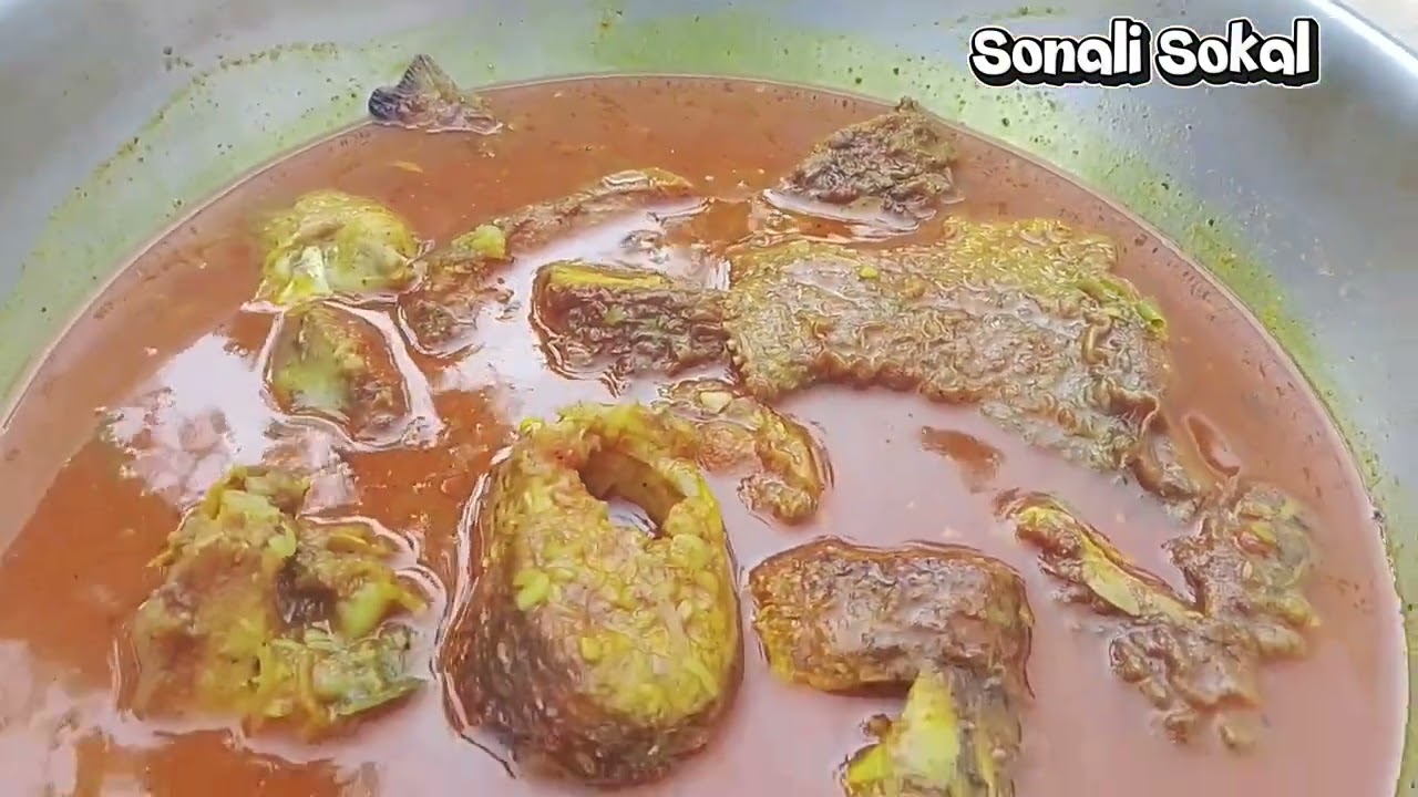আজকের রান্না ছিলো শাক আর মাছ ঝোল ভুনা। সেই একটা রান্না করলাম আজ 😋😋