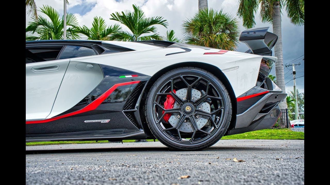 Best of Lamborghini Compilation - Lamborghini Aventador SVJ, Huracan Evo, Preformante & More
