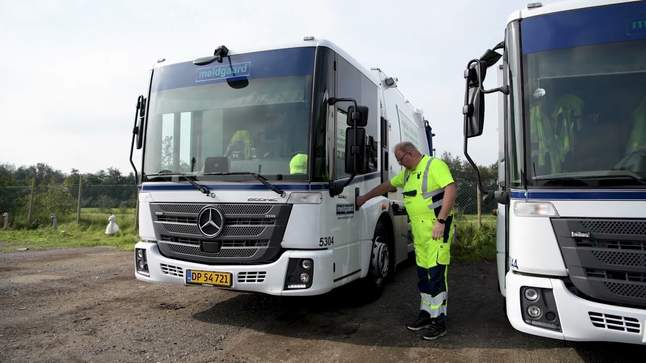 Hør om, hvordan Meldgaard Miljø bruger Mercedes-Benz Uptime