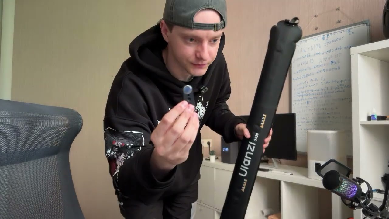 Лучший компактный свет  Ulanzi UA20