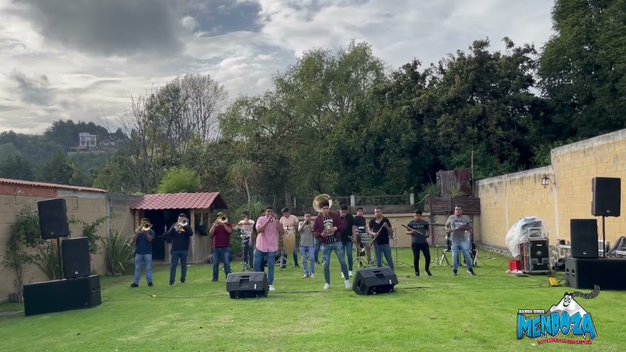 Banda Hermanos Mendoza Popurrí quebraditas (Banda maguey)