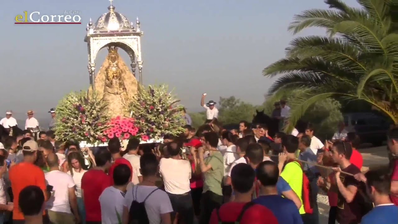 Subida extraordinaria de la Virgen de la Sierra a su santuario tras la procesión magna Regina Mater