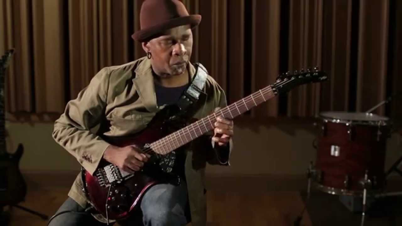 [BOSS TONE CENTRAL] GP-10 played by Vernon Reid