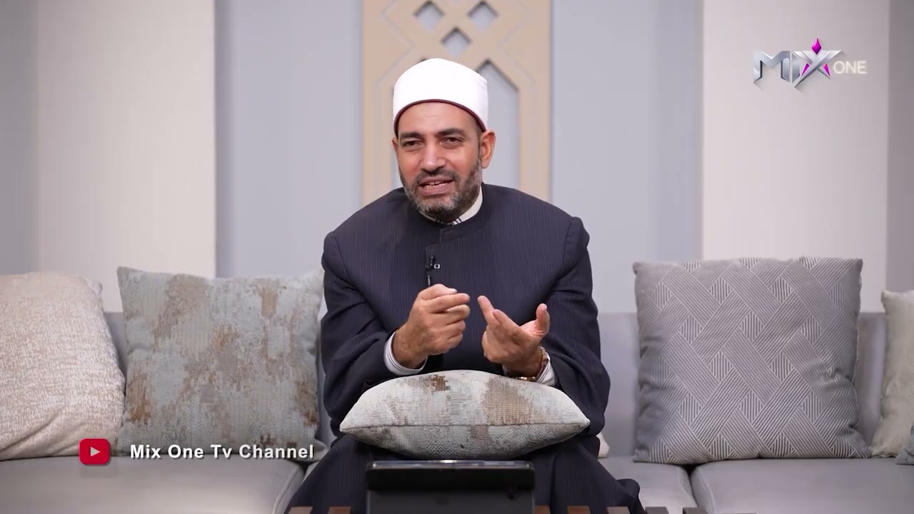 سجودك لله يعني الاستقامة على الطاعة والمنهج.. كلام مهم عن الخشوع في الصلاة