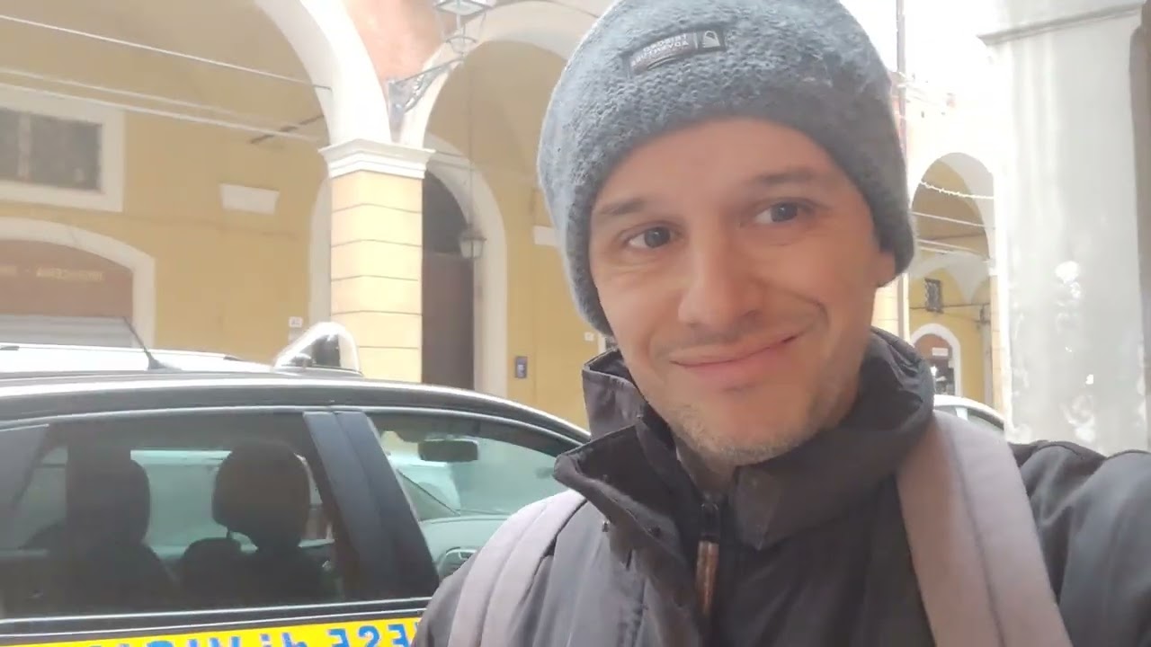 esco di prima mattina ed è tutto chiuso.