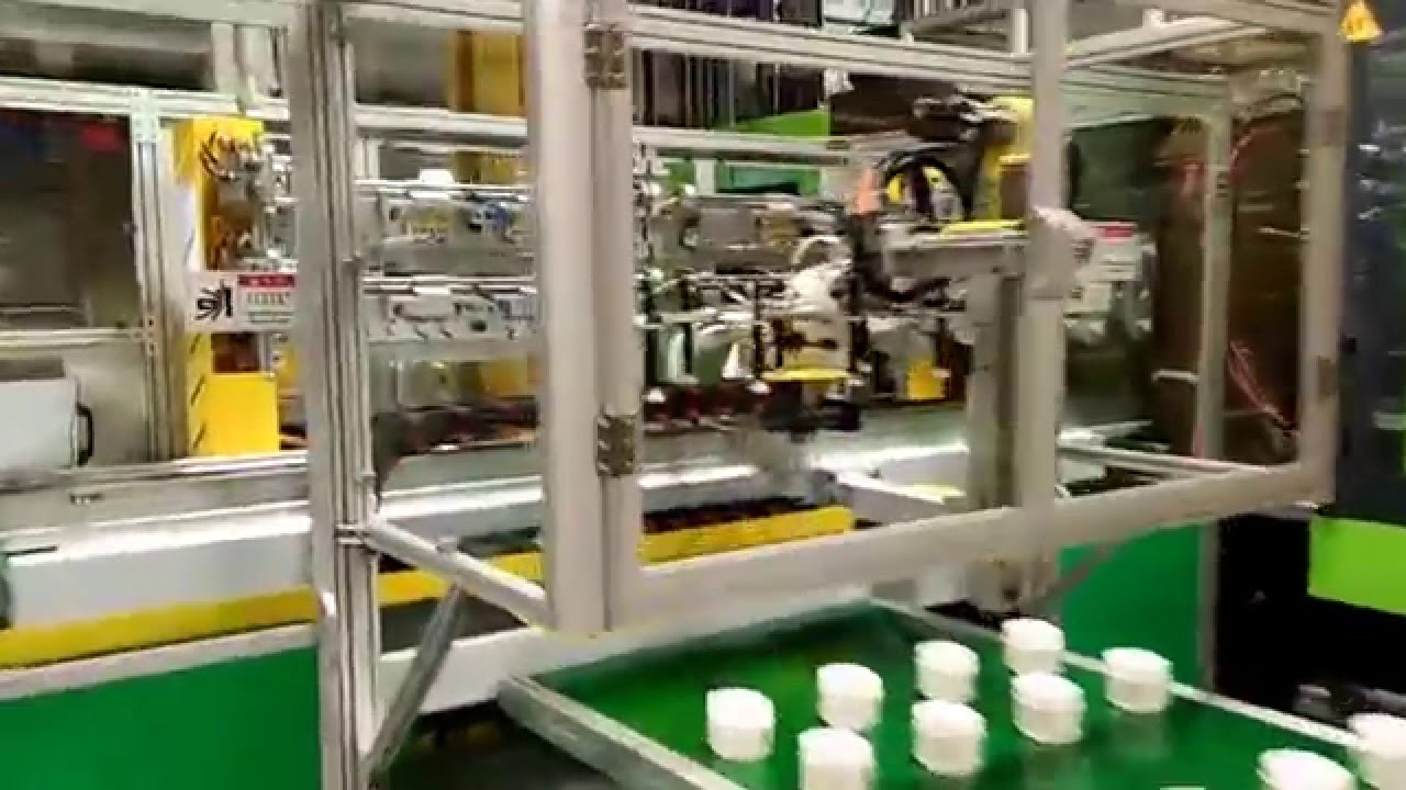 IML Robot   8 Cavity, 250ml jar