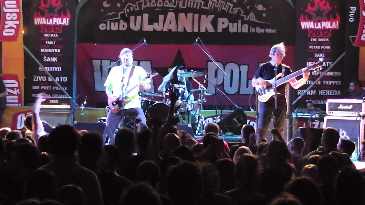 ŽIVO BLATO - Ubij se (Live @ "Viva la Pola!" 2012)