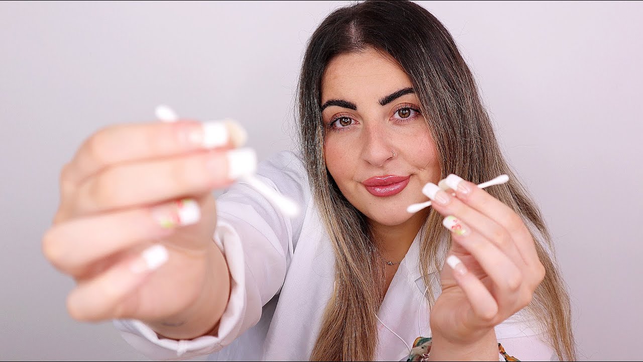 SEÑORITA LIMPIA TUS OÍDOS ROLEPLAY || ASMR Español