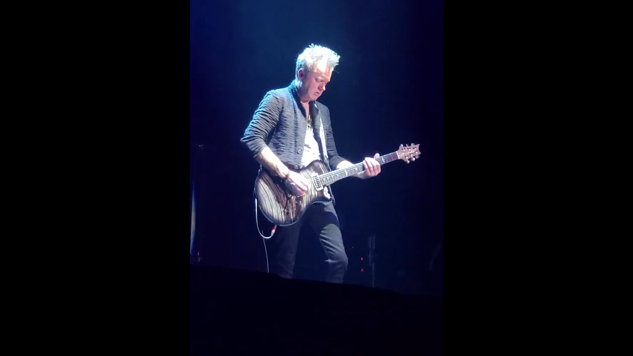 Simon McBride -  in memoriam to Jon Lord  #deeppurple  -  10 Maret 2023 live in  Indonesia