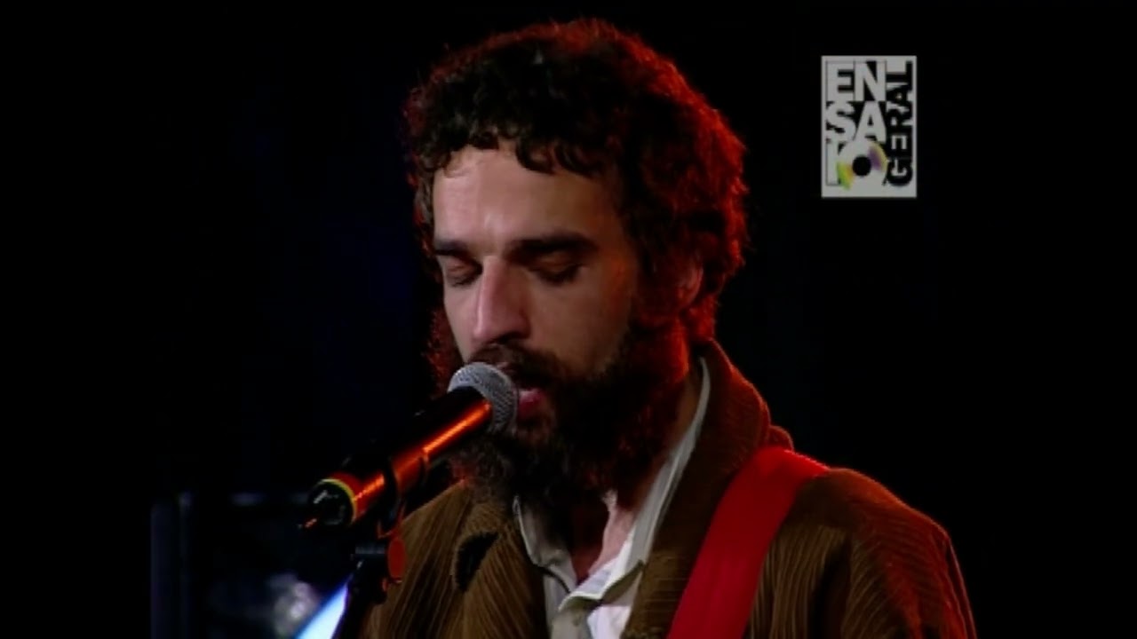 Los Hermanos - O Vencedor (Ensaio Geral Multishow 2003)