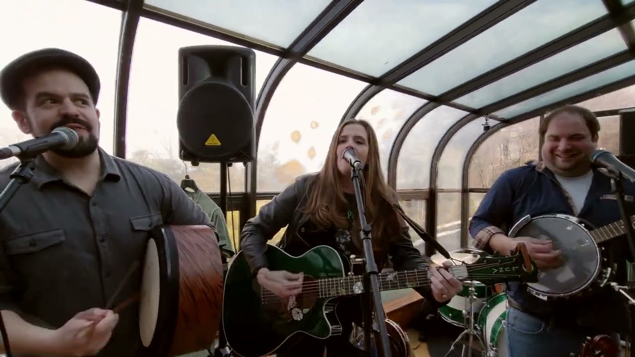 Sheridan Rúitín - The Irish Rover