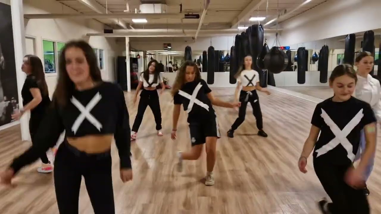eXplosion dance - MI GENTE