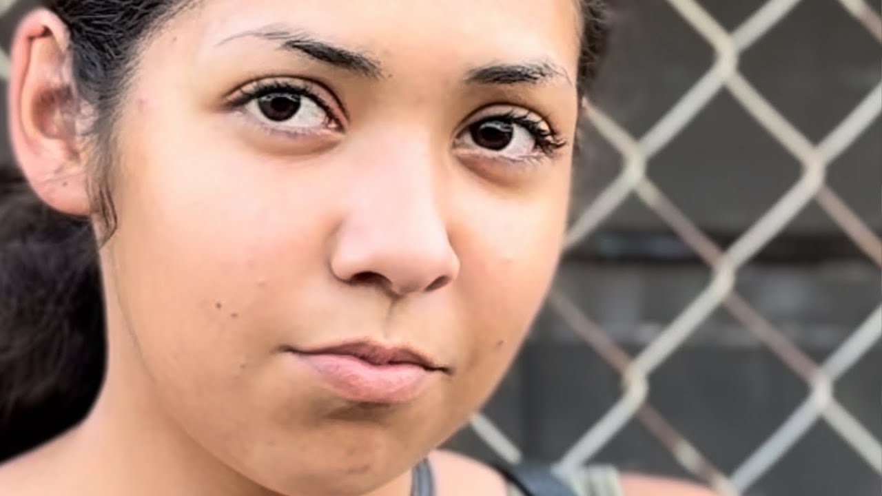 Карла услышала от матери Мигса, которую недавно депортировали
