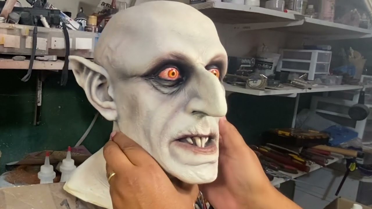 Nosferatu 1:1 bust paint up .