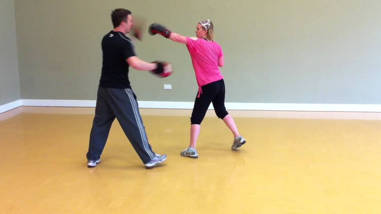 Boxing Jab Speed training with Niki at www.derbyshirepersonaltainer.co.uk
