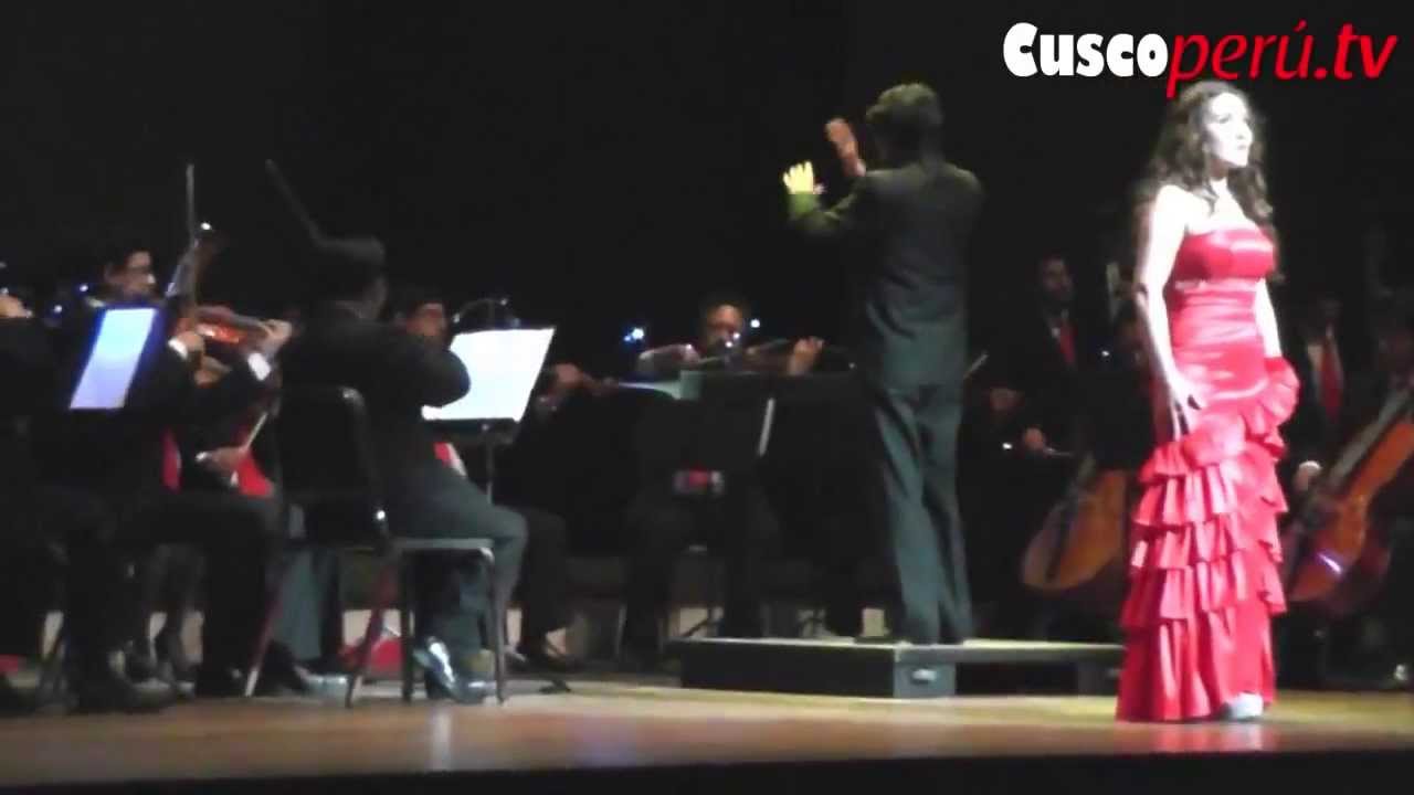 SAQSAYWAMAN - Angela Medina (Subtitulado Quechua - Español)