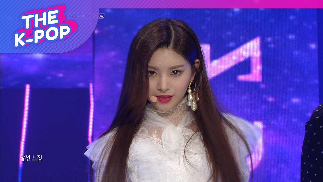 EVERGLOW, Moon [THE SHOW 190326]