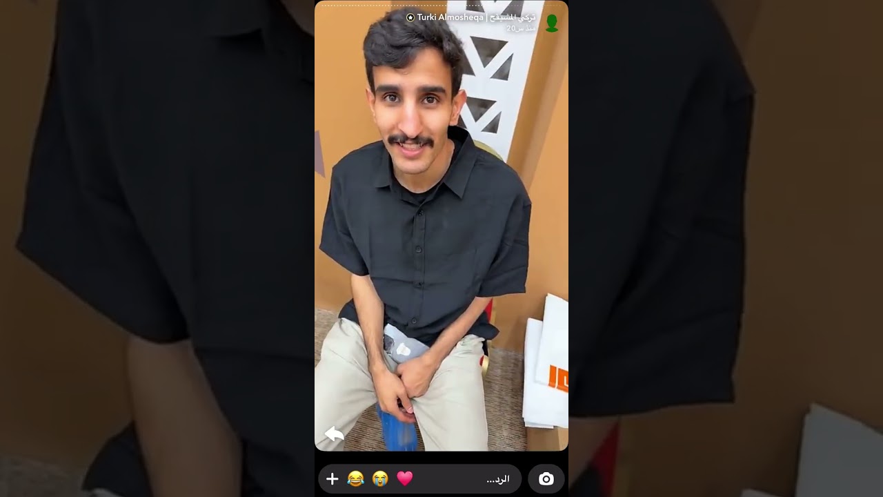 سنابات تركي المشيقح مع نجوم كاريزما3 في معرض النخله للتمور جزء2🌴.