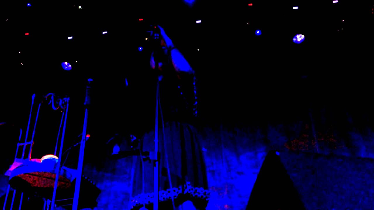 Mazzy Star - Look On Down From The Bridge LIVE (2013) Seattle Neptune Theatre