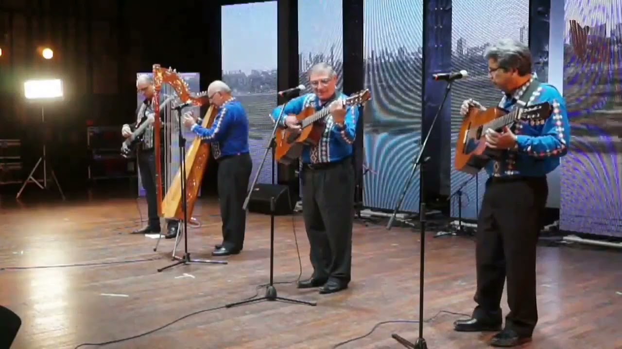 Tito Acuña Campamento Cerro Leon