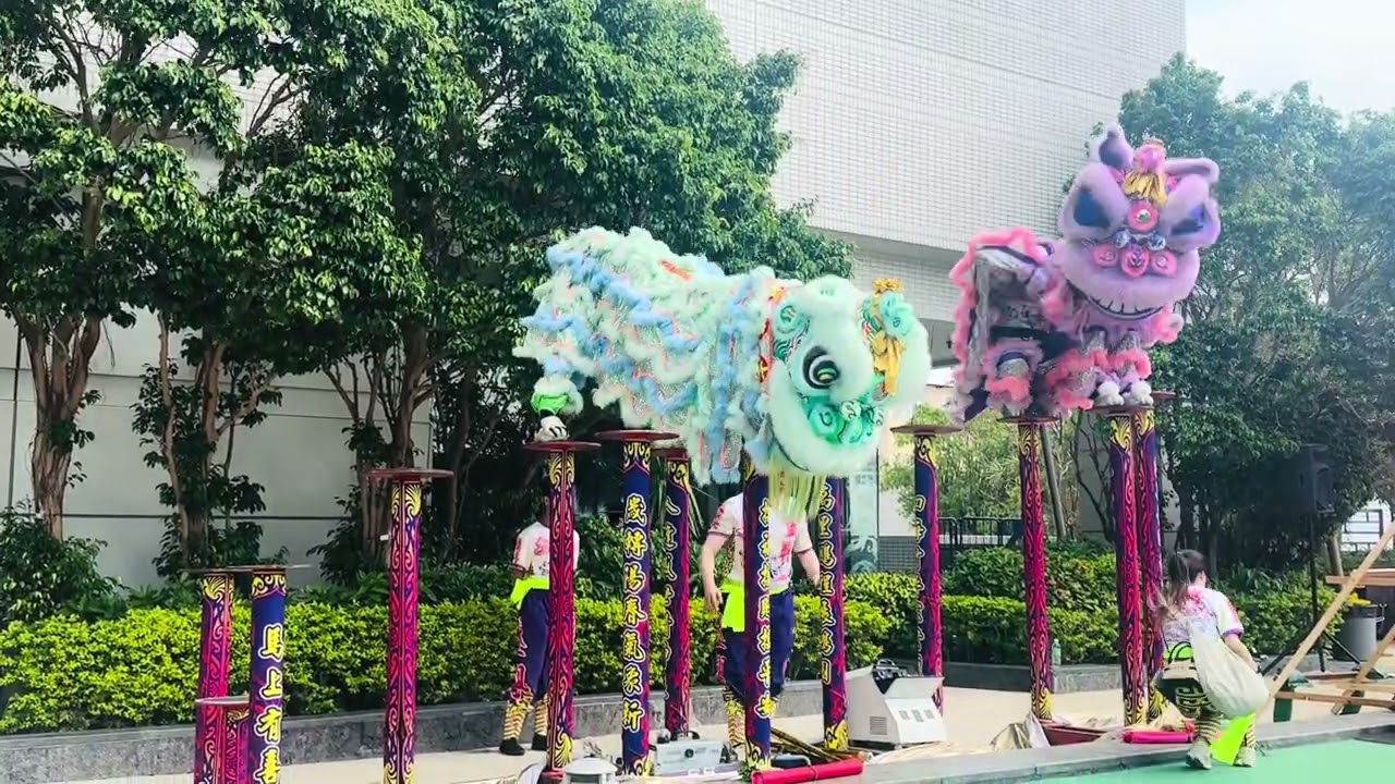 Lion dance at My Place @Grandwaterfront 