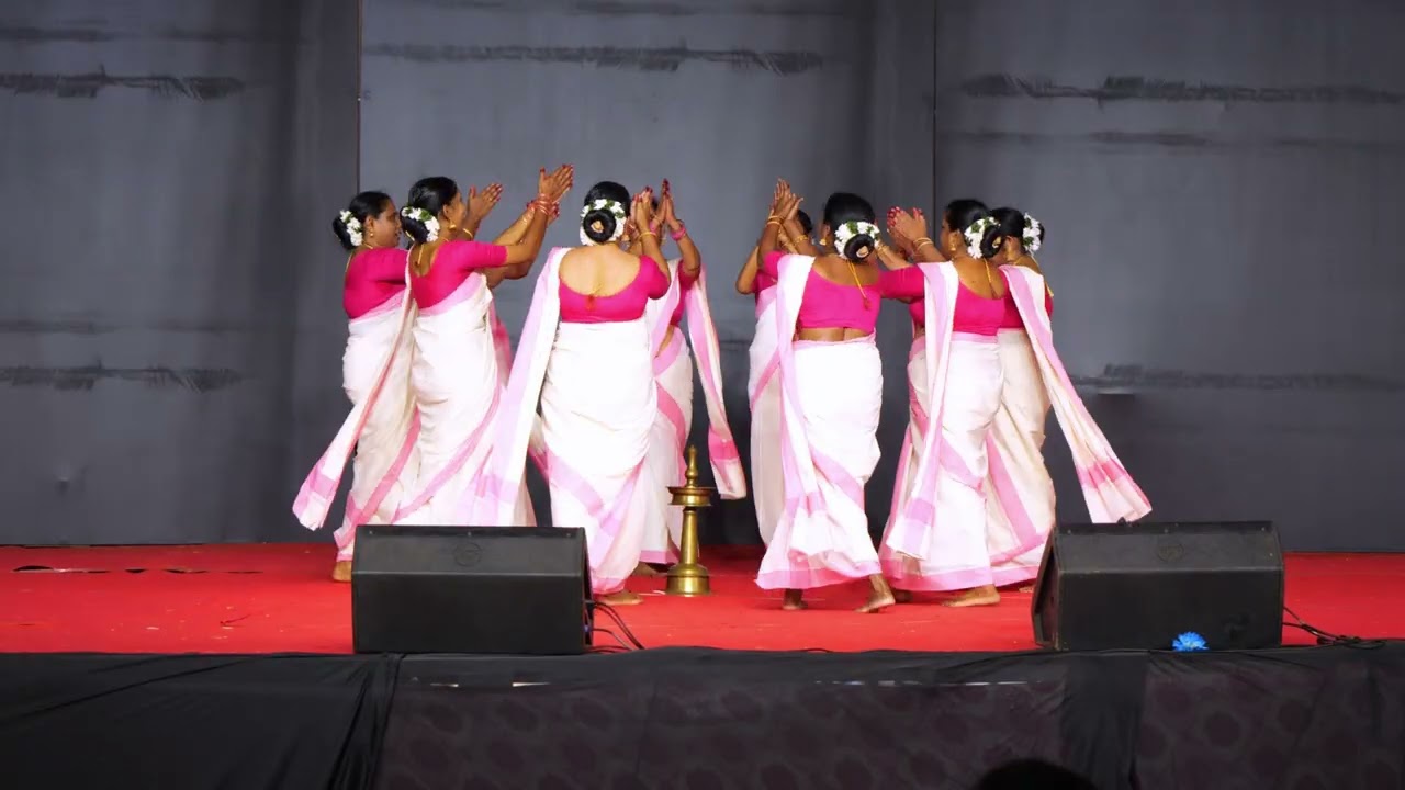 💃🔥ഈ  തിരുവാതിര ഒന്നു കണ്ടുനോക്കൂ എന്തു ഭംഗിയാ തിരുവാതിരകളി  കാണാൻ ❤️