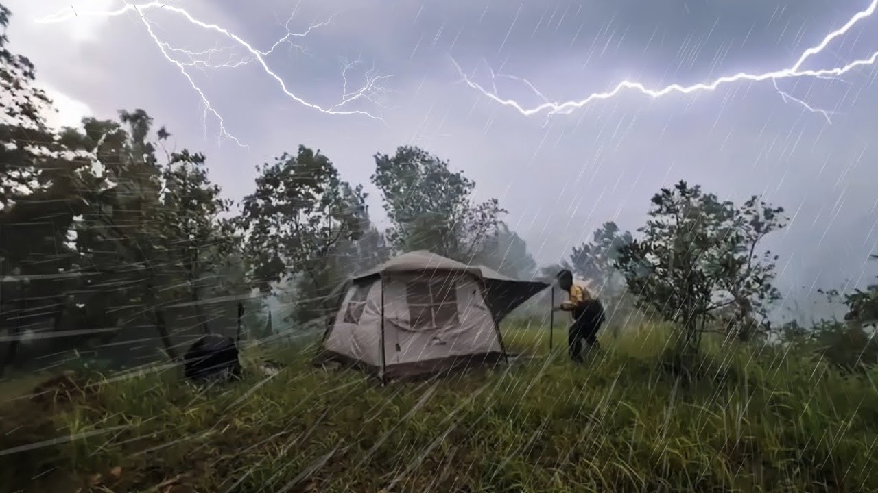 CRAZIEST BRUTAL STORM‼️CAMPING IN HEAVY RAIN🌧TRYING TO SET UP A TENT IN THE MIDST OF BAD WEATHER