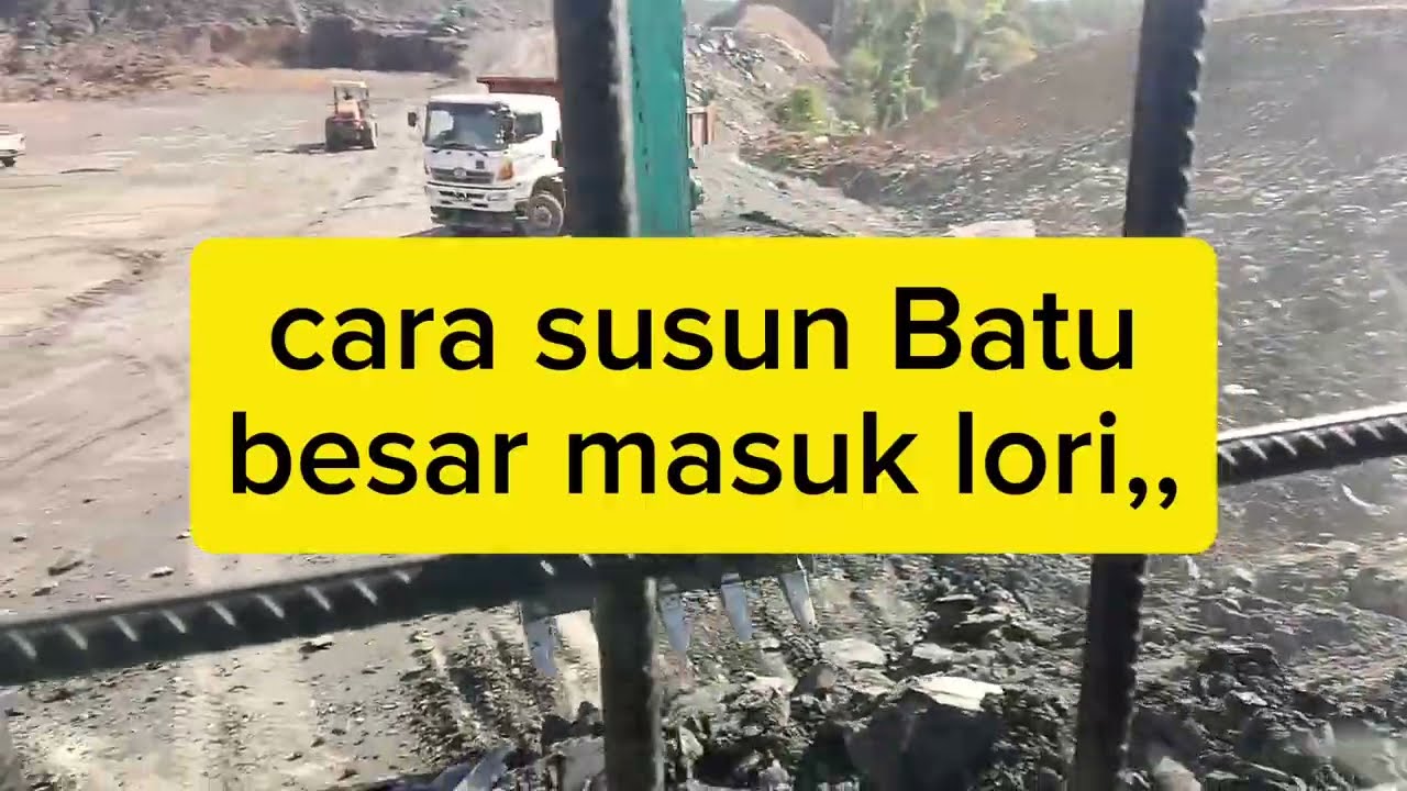 Skill Operator Excavator – Cara Susun Batu Besar Masuk Lori Dengan Kemas & Cepat.#alatberatterbesar 