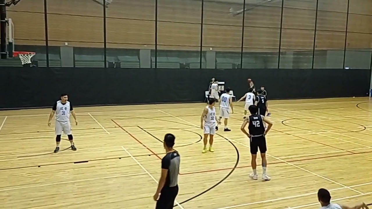2025香港銀牌籃球賽男子初級組比賽選段：建青 VS 悠悠 20251016-1