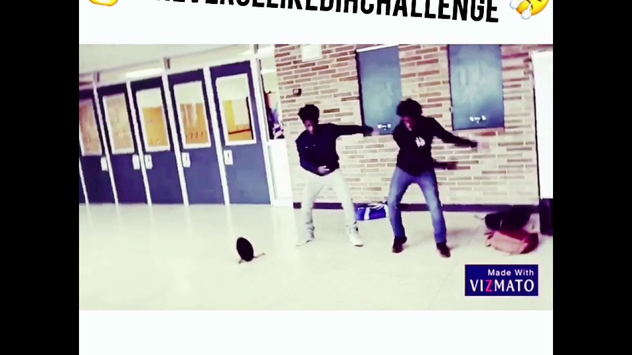 #reverselikedihchallenge @shmateo_ & @ogleoo creators of the reverse naenae