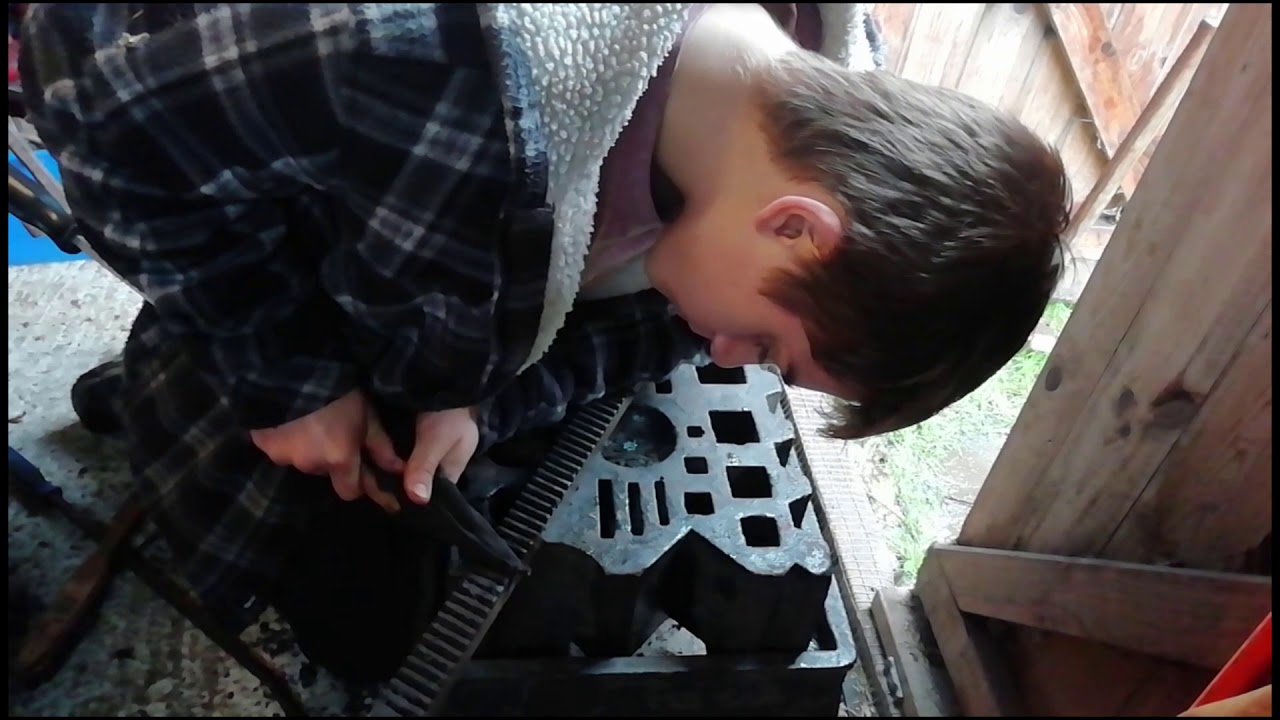 TOOL RESTORATION - A HUGE ANTIQUE PILLAR DRILL - PART 1!!!