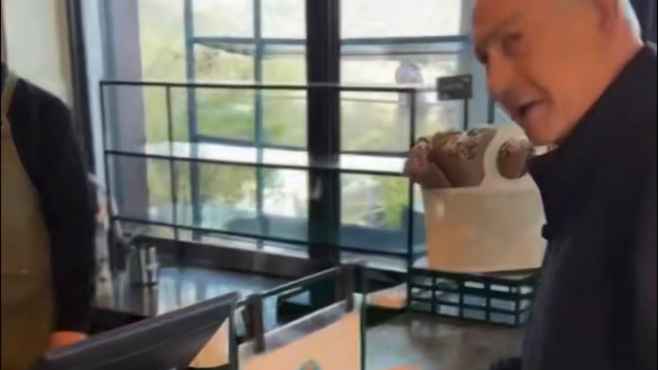 Появилось странное видео с Нетаньяху из магазина после слухов о смерти
